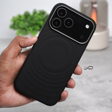 iPhone 17 Pro Max Back Cover Case | Silicone Mag-X - Black